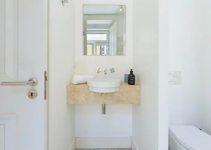 Colosseum Building - Sigma Apartment